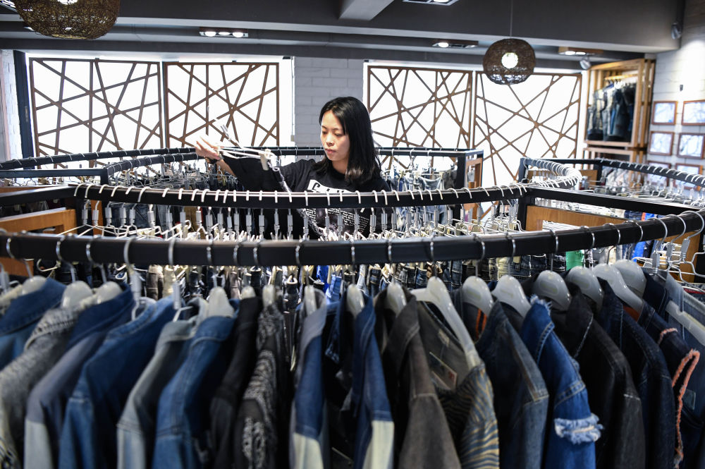 從廣交會(huì)“全勤生”到線(xiàn)上先鋒 老牌紡織企業(yè)如何借研發(fā)擁抱數(shù)字化機(jī)遇